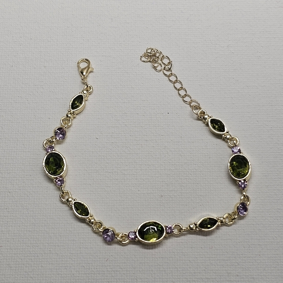 Vintage Style Green & Purple CZ Gold Tone Fashion Bracelet - Picture 10 of 11